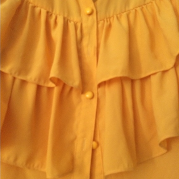 Simplee Yellow Ruffle Blouse - Picture 2 of 5